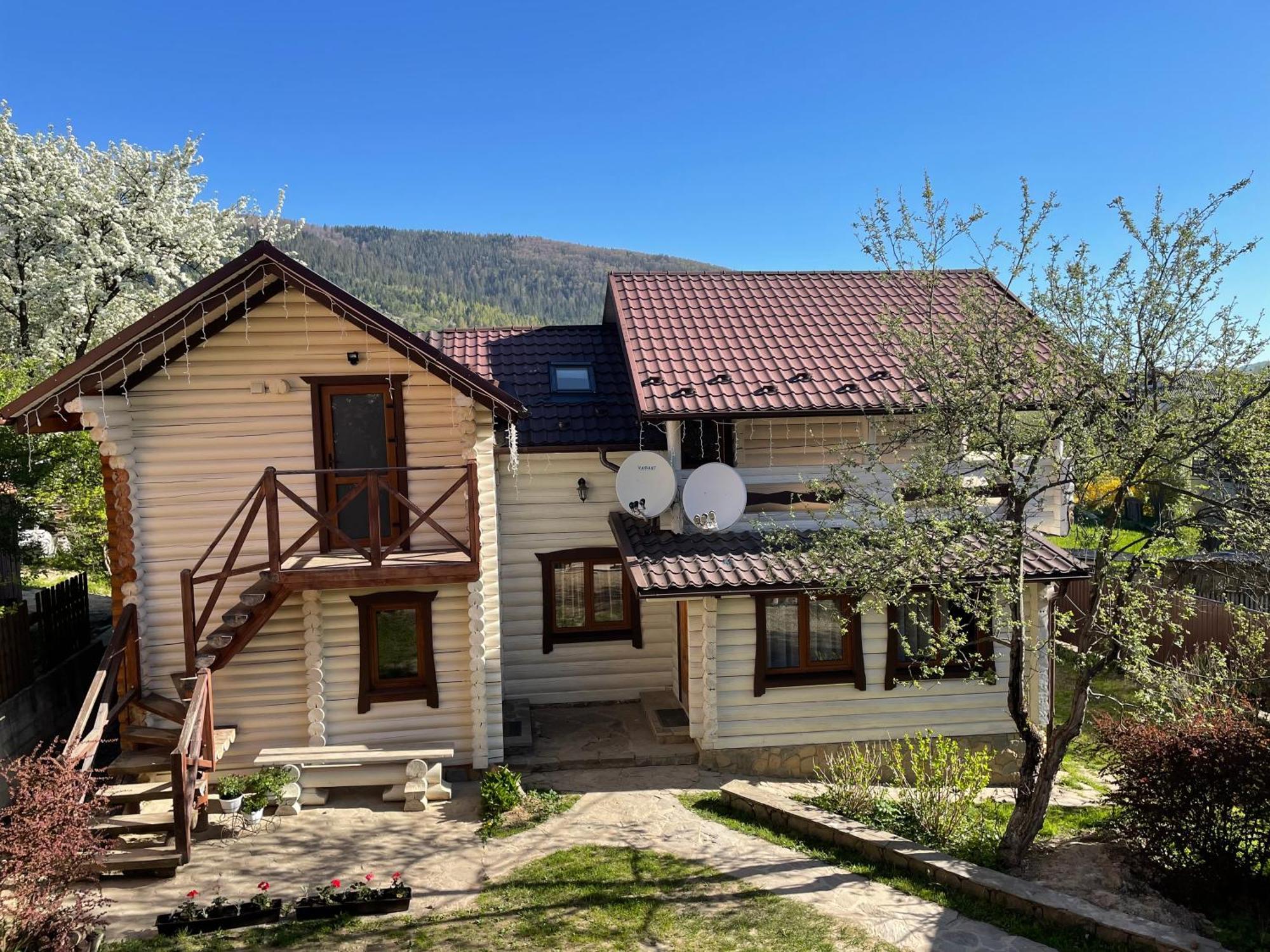 Вілла Розмарія Jaremtsche Exterior foto